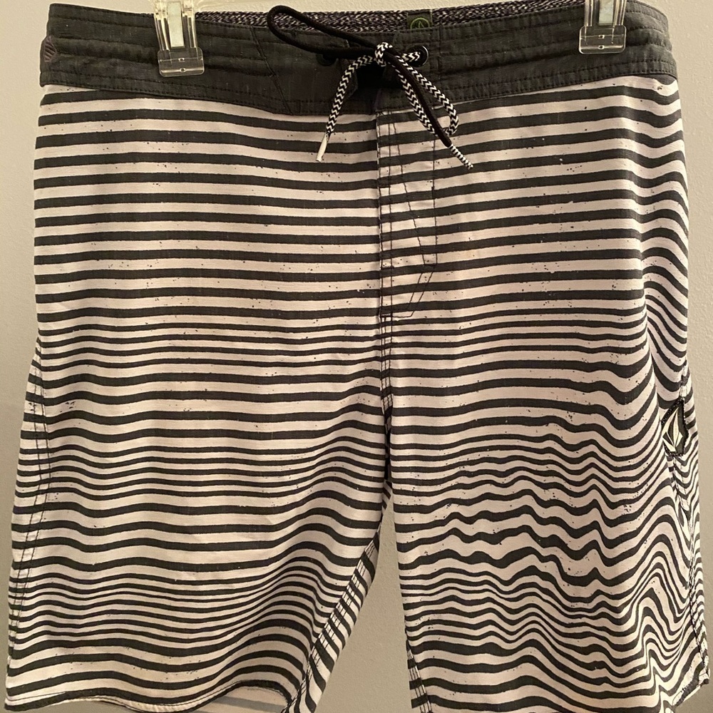 volcom boardshorts